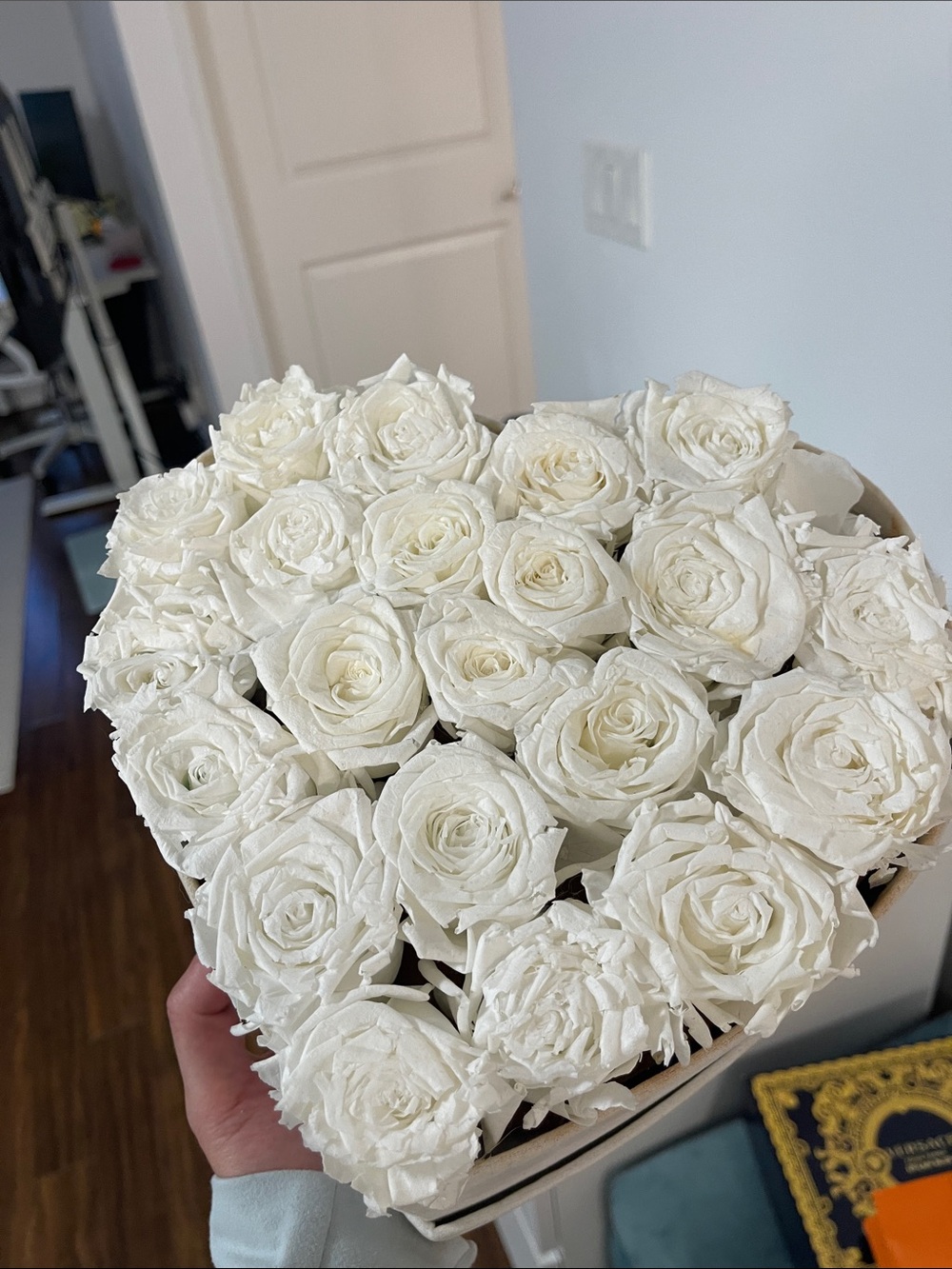 White Preserved Rose Heart Box - Elegant Home Accent
